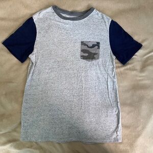 Gap boys T-shirt